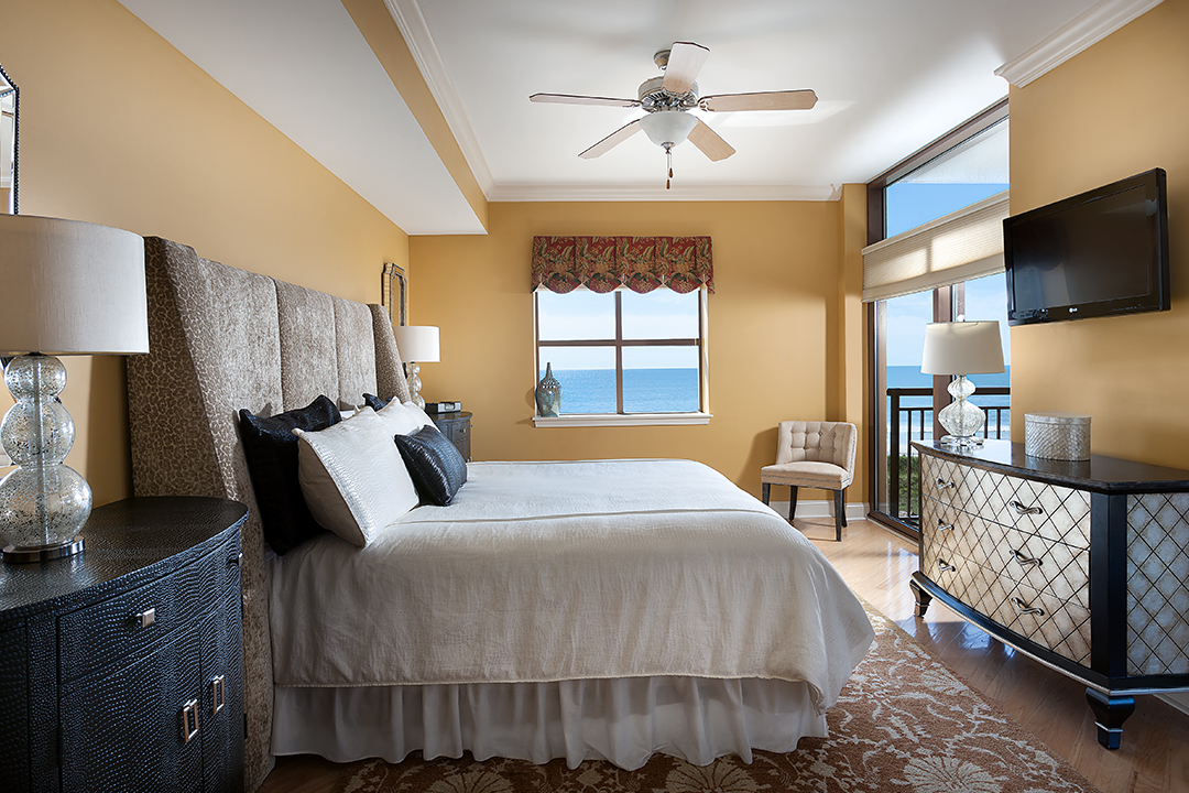 Oceanfront 1-5 Bedroom Condos