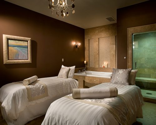 Cinzia Spa massage tables